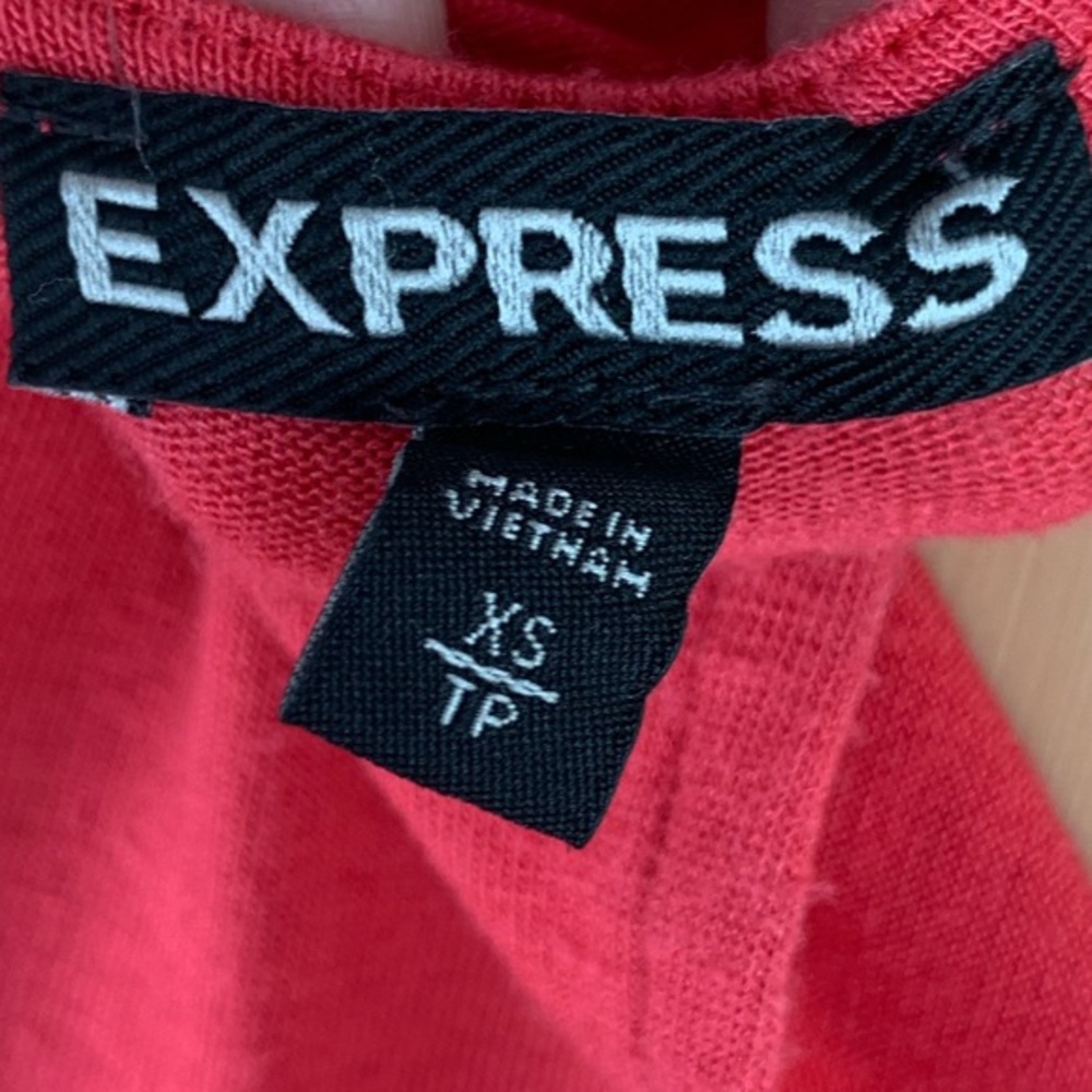 Express Tank Top - Picture 5 of 5